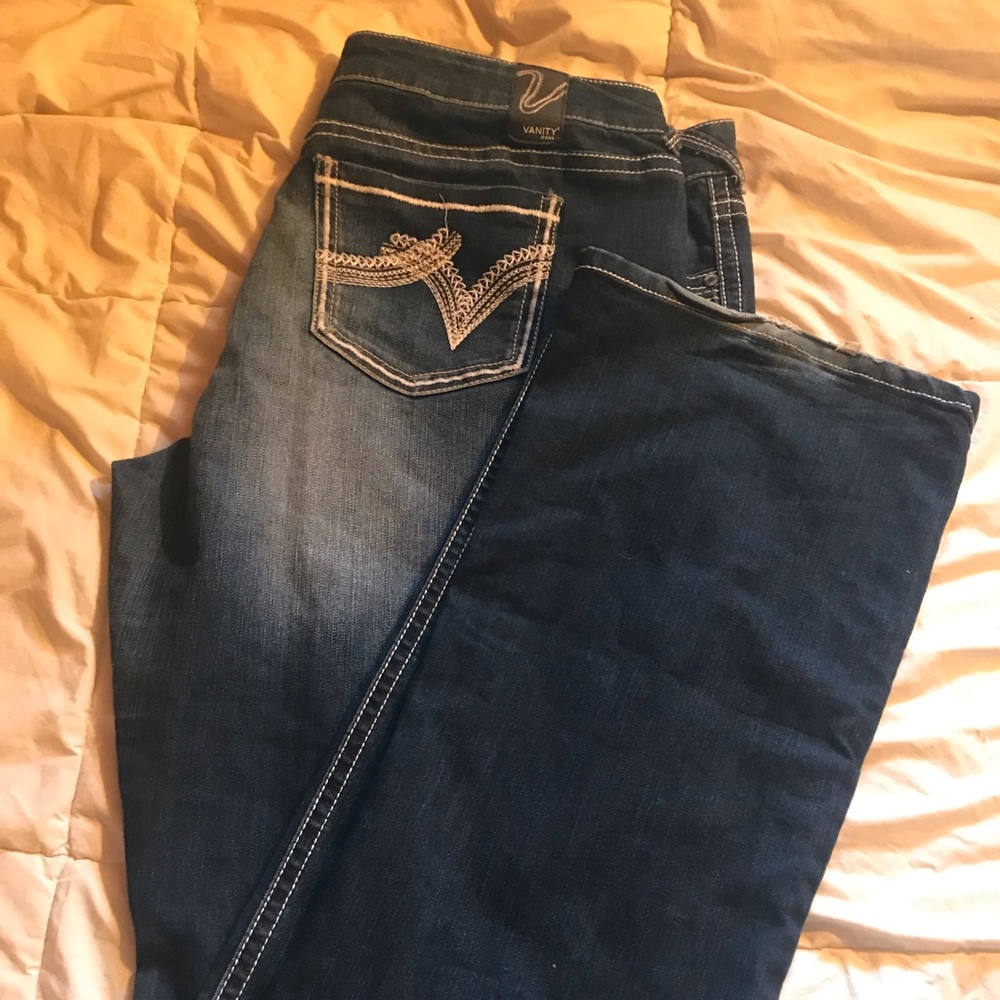 Vanity Denim 34W / 37L Bootcut